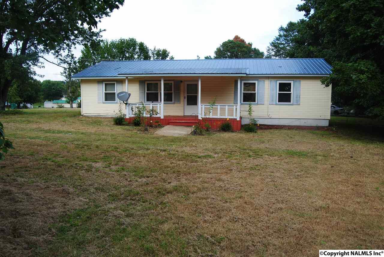 32 Friar Tuck Way - Photo 1