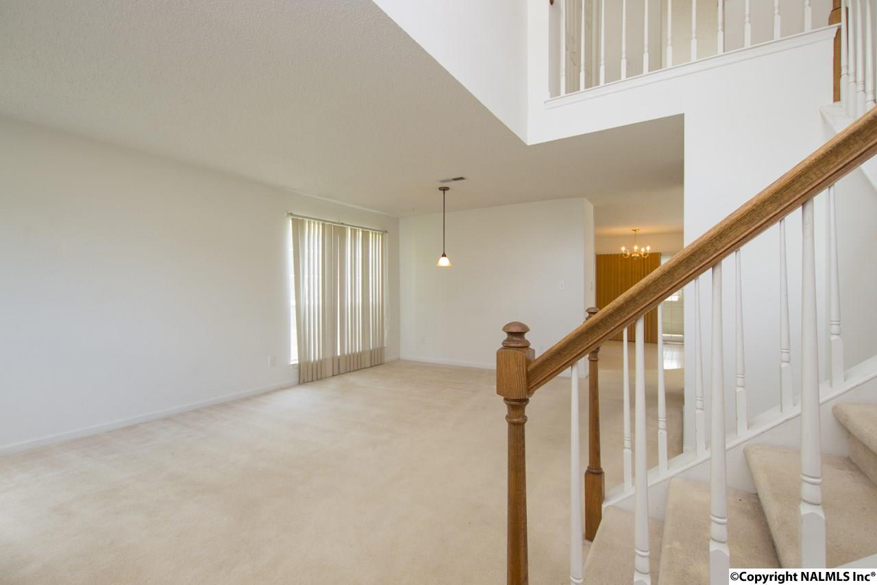 2401 Bonnie Oaks Drive - Photo 1