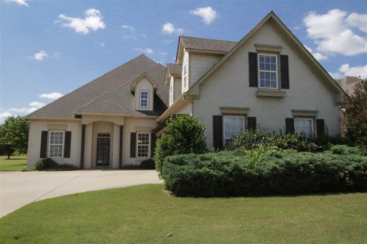 8 Crimson Cloud Blvd - Photo 1