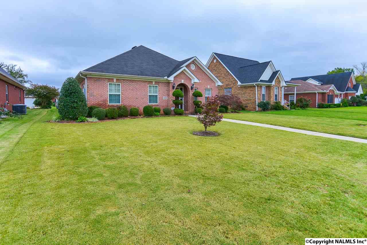 1530 Oak Lea Road - Photo 1