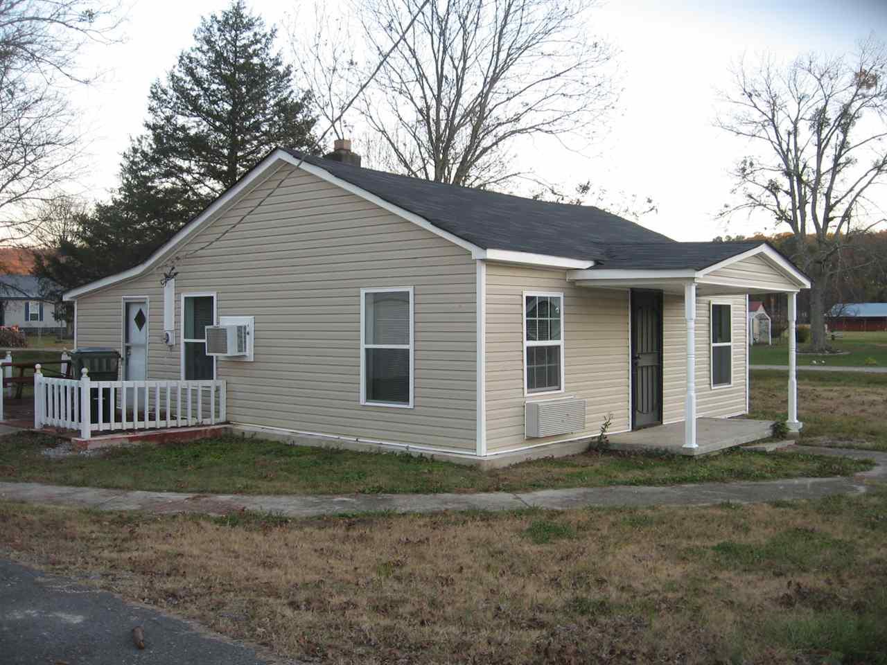 115 Lyle Drive - Photo 1