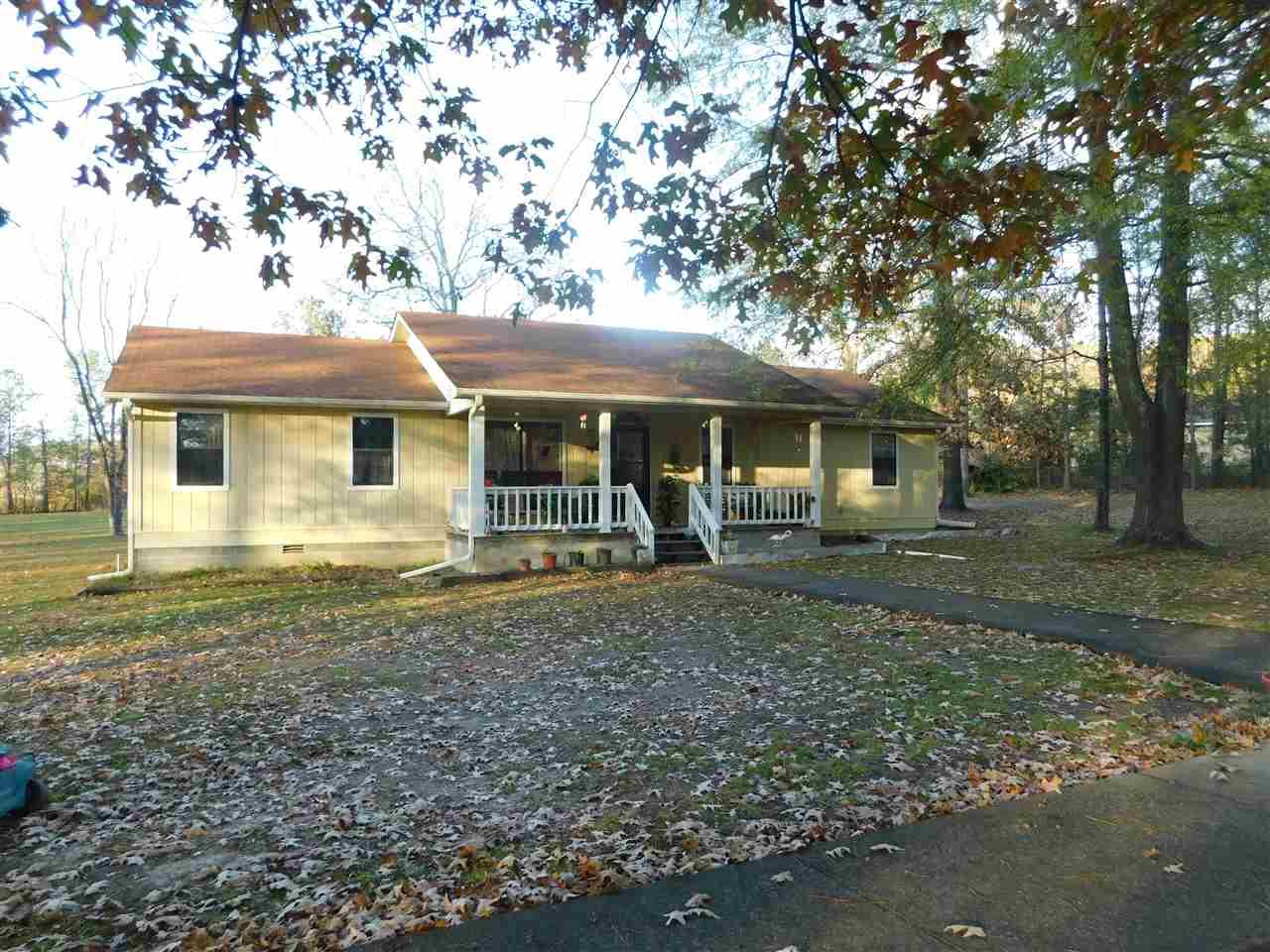 90 Lyons Street - Photo 1
