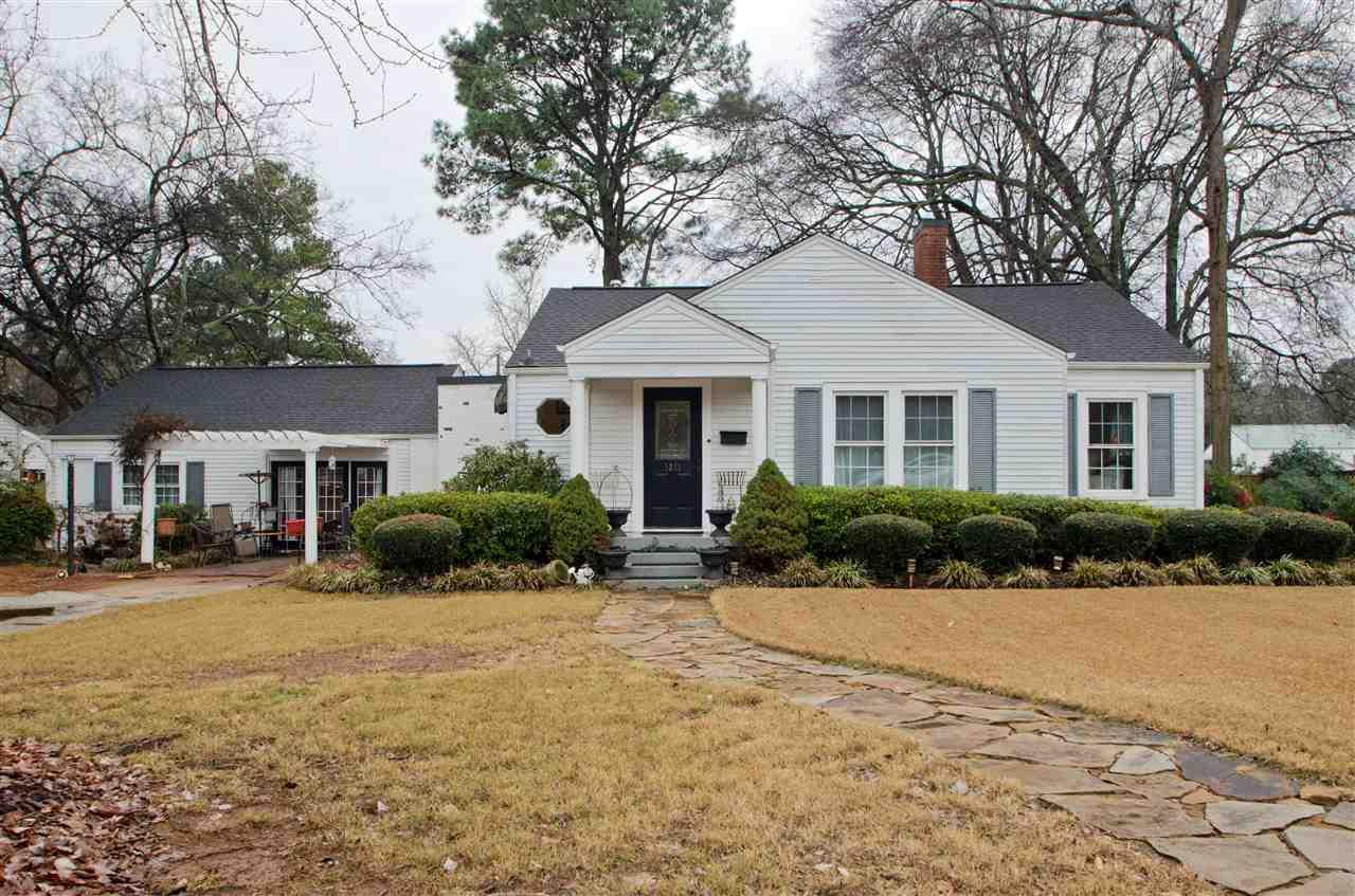 1211 Jackson Street - Photo 1