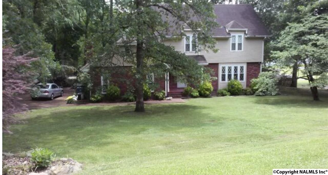 1019 Lakeview Lane - Photo 1