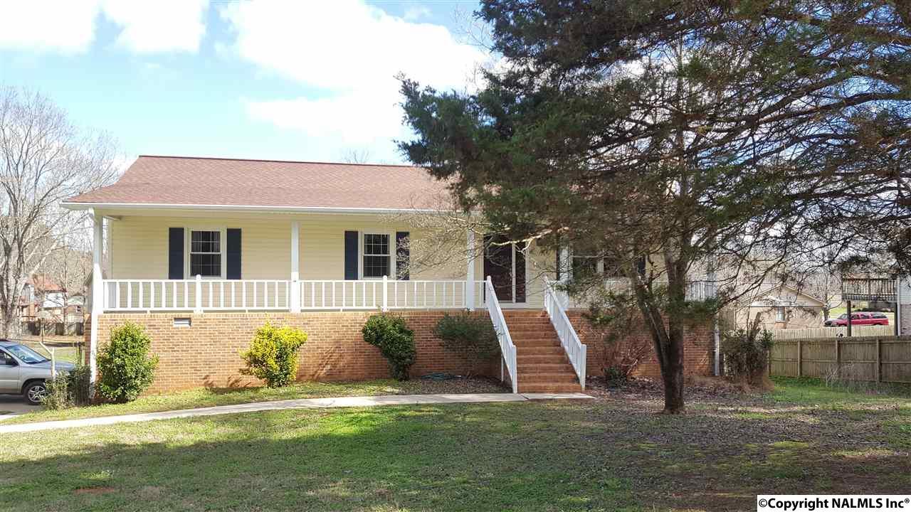 105 Parker Drive - Photo 1