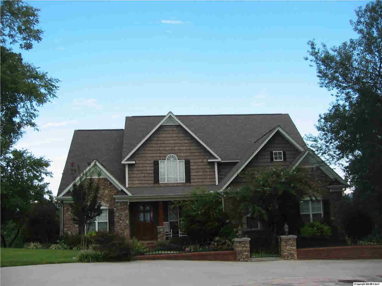 145 Eagle Ridge Drive - Photo 1