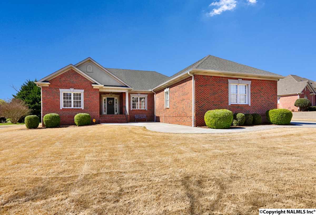 108 Woods End Road - Photo 1