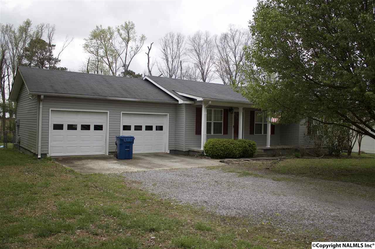 111 Lavaughn Drive - Photo 1