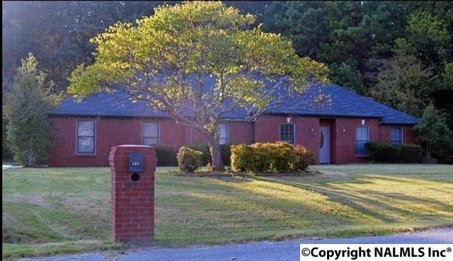 102 Rhyne Road - Photo 1