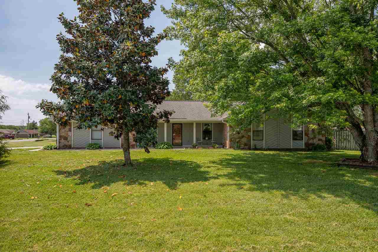 190 Silverwood Lane - Photo 1