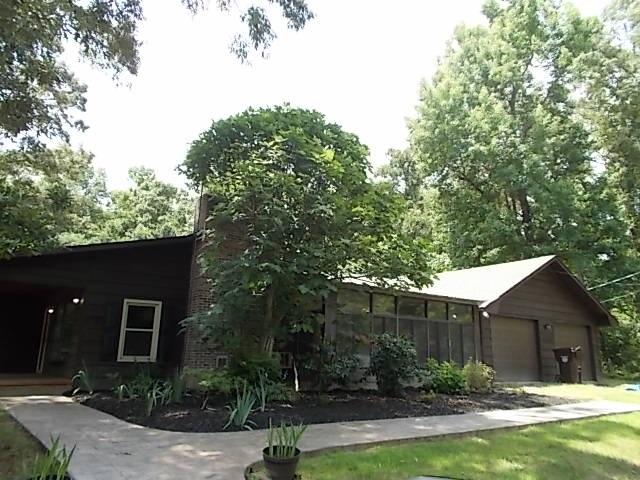 955 County Road 136 - Photo 1