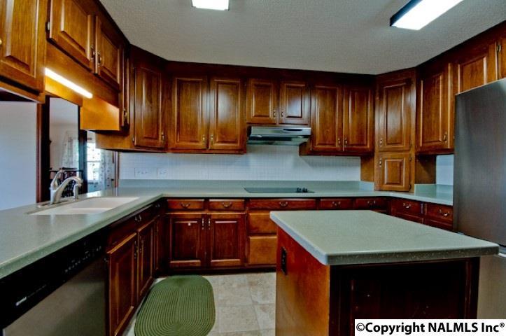 109 Sterling Drive - Photo 1