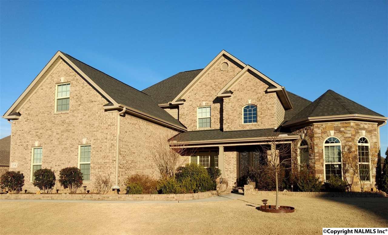 214 Woodgrove Drive - Photo 1