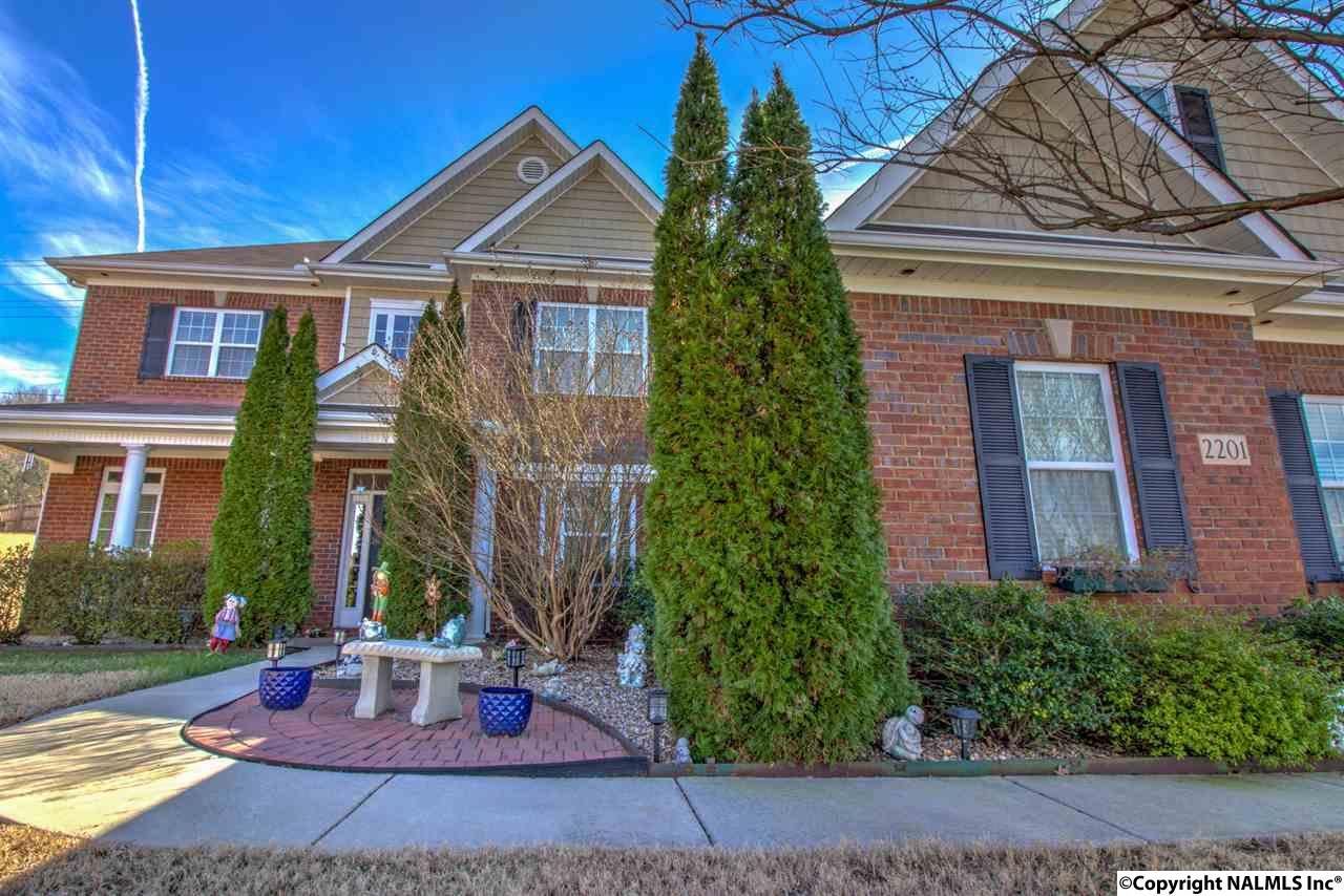 2201 Towne Park Drive - Photo 1