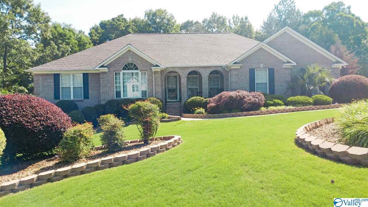 109 Sweetwater Lane - Photo 1