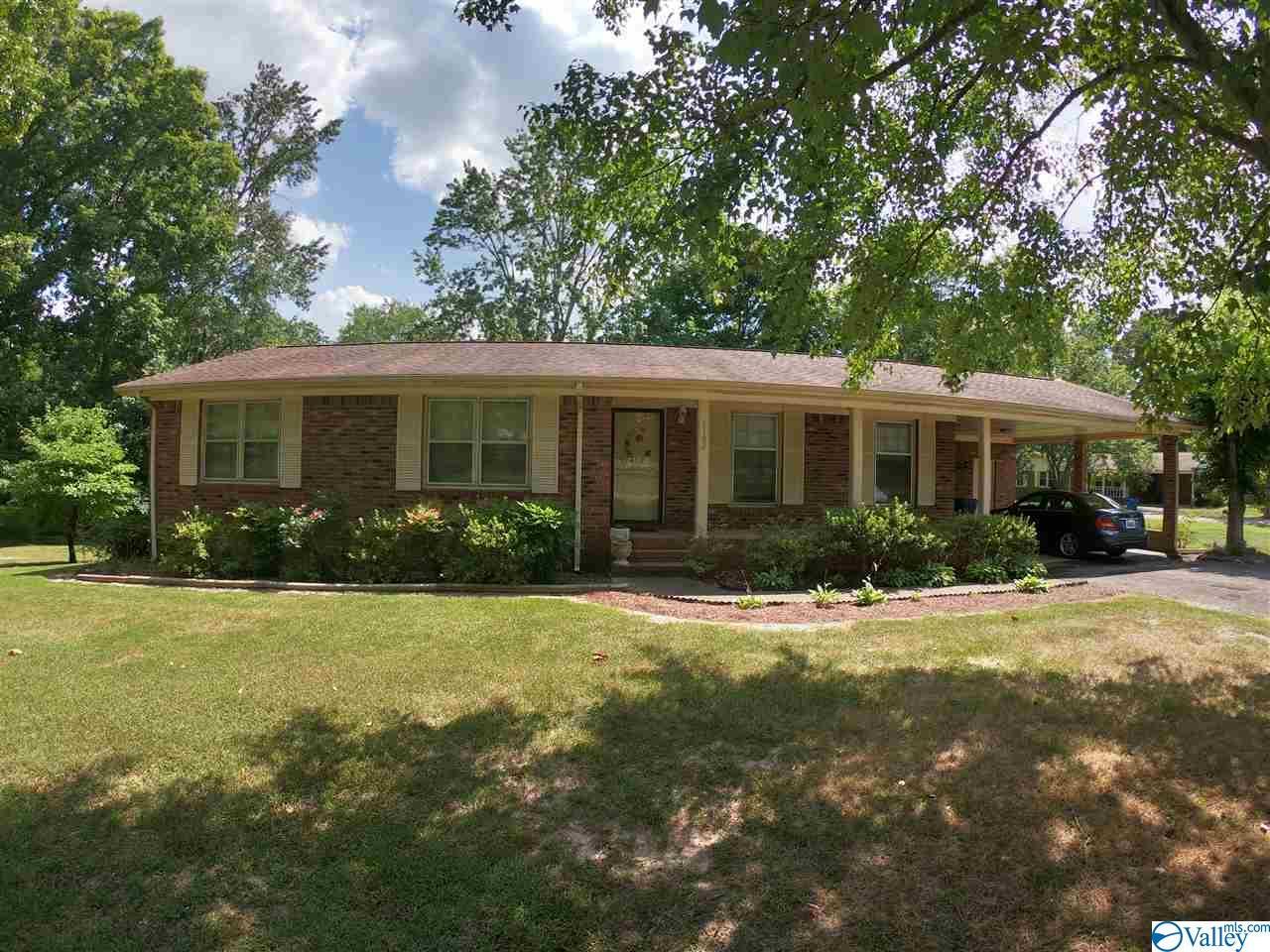 1102 Jane Avenue - Photo 1
