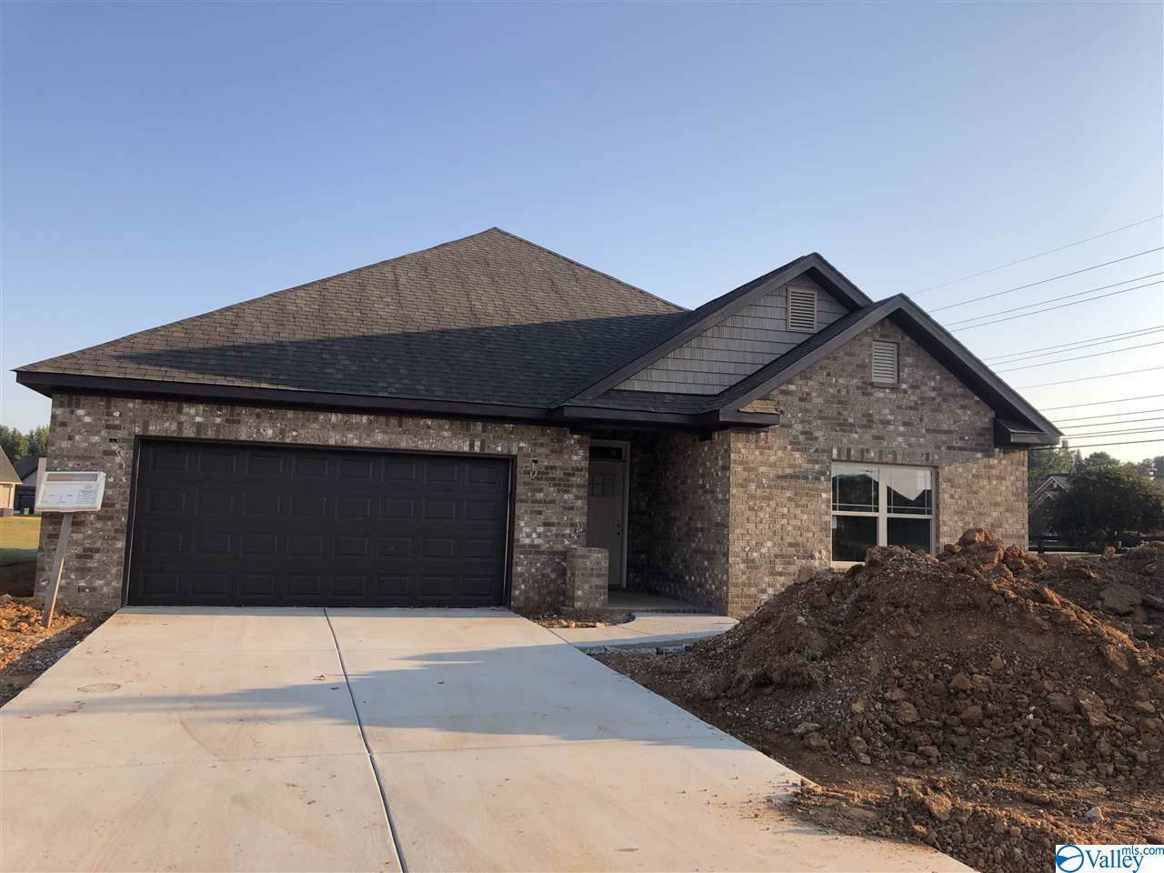 101 Sherwin Avenue - Photo 1
