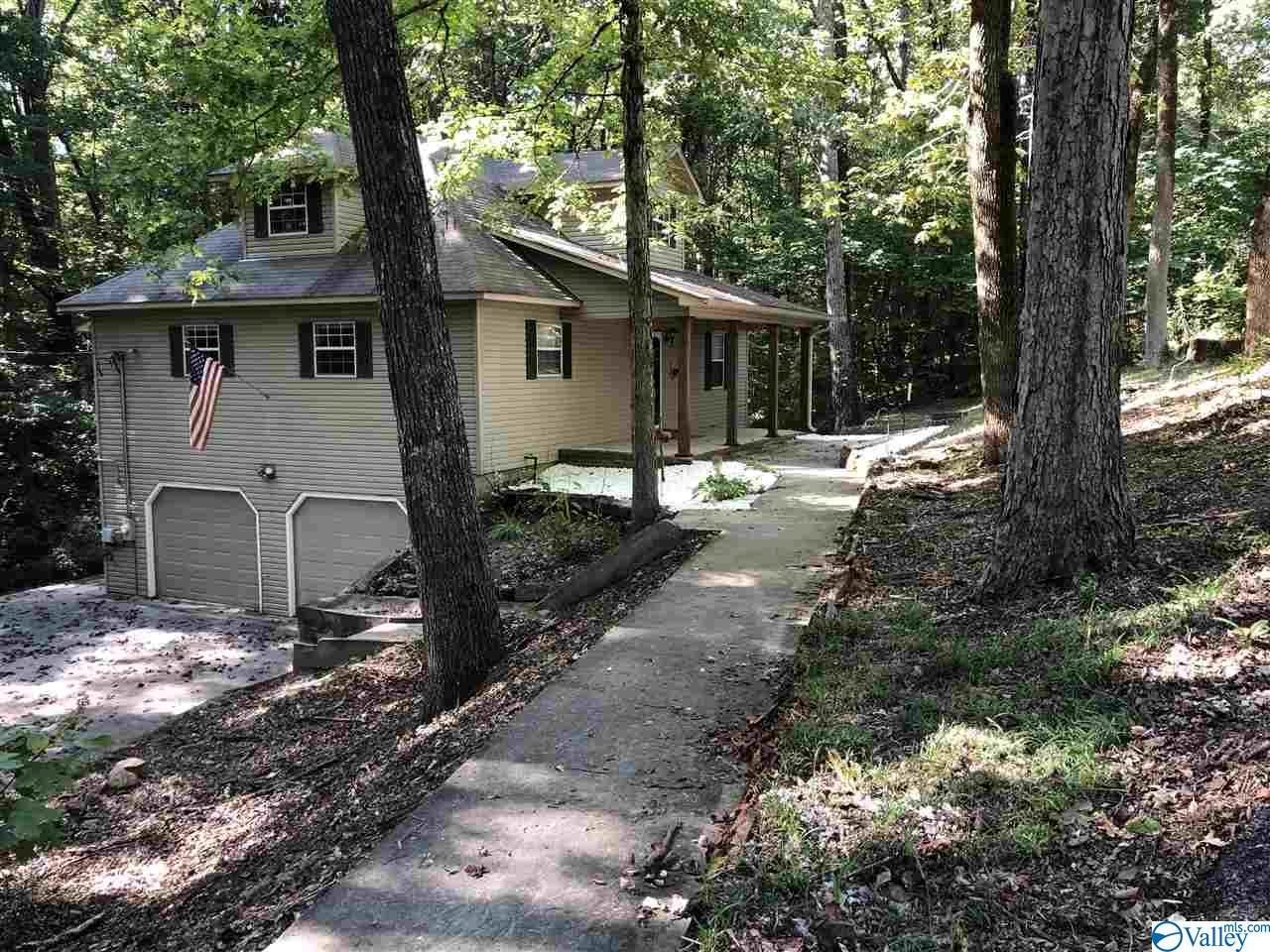 204 Wildwood Way - Photo 1