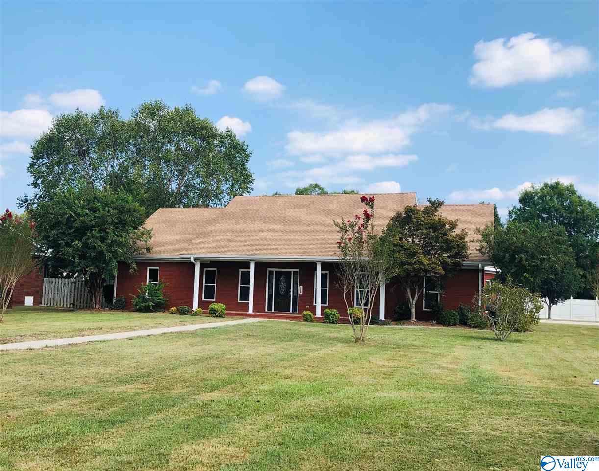 1100 Blackbriar Circle - Photo 1