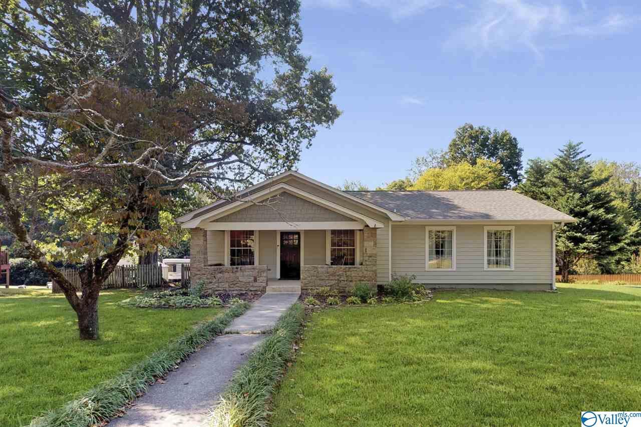 1216 Monte Sano Blvd - Photo 1