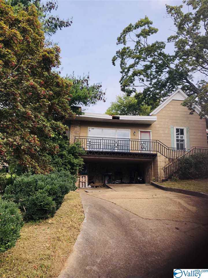 428 Curry Drive - Photo 1