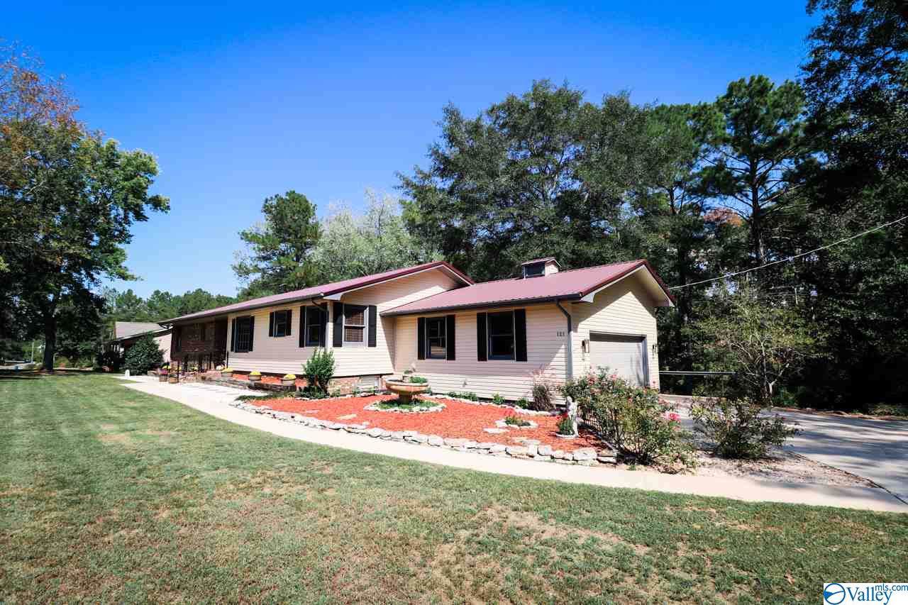 121 Wildhaven Drive - Photo 1