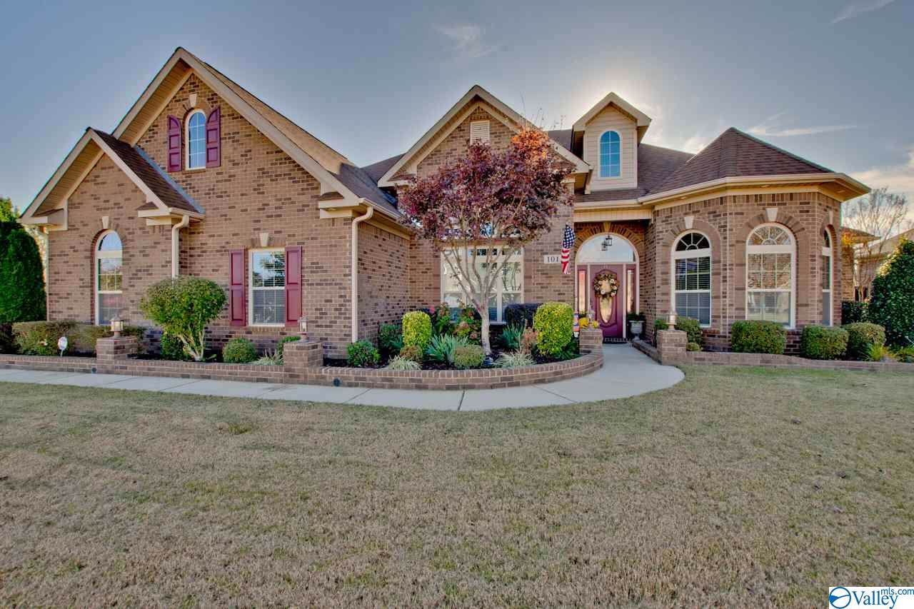 101 Silent Spring Court - Photo 1