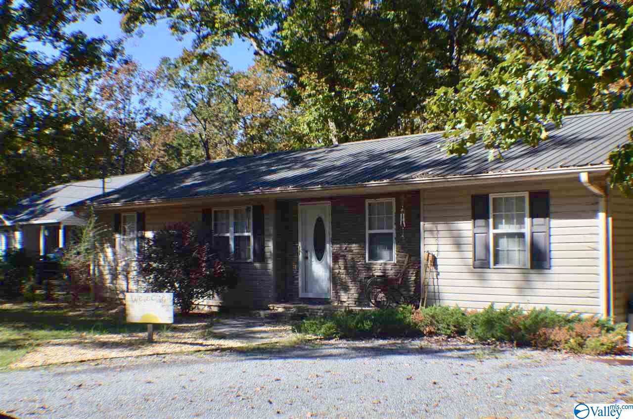 5035 Cherokee Drive - Photo 1