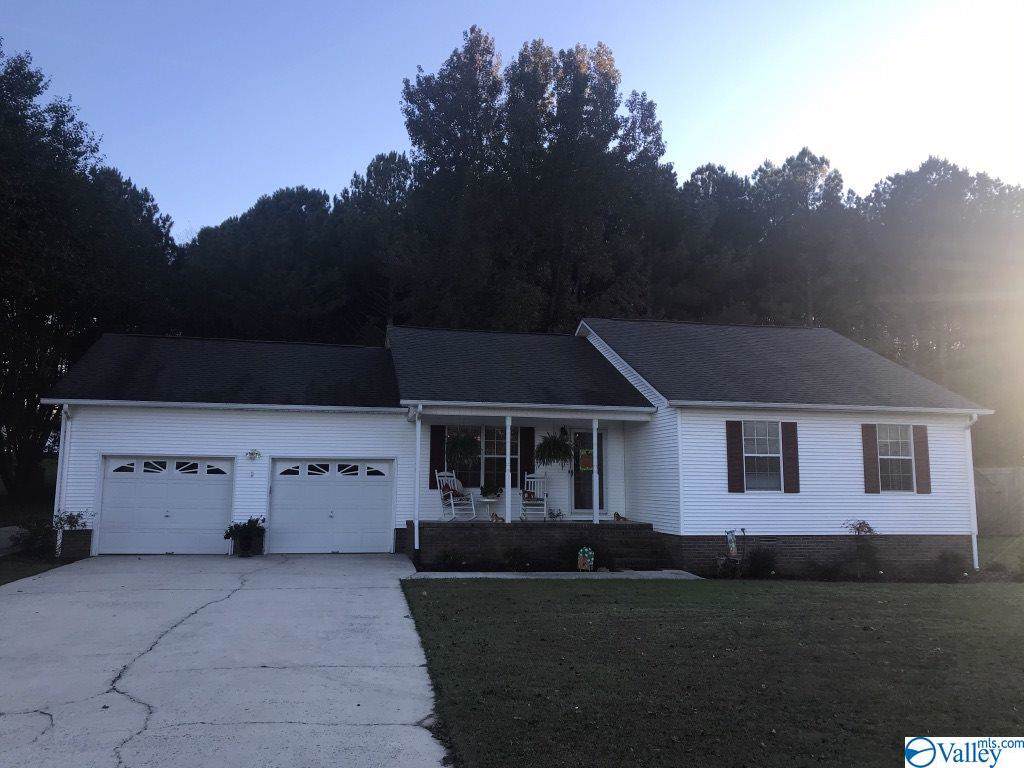 819 Sundown Drive - Photo 1