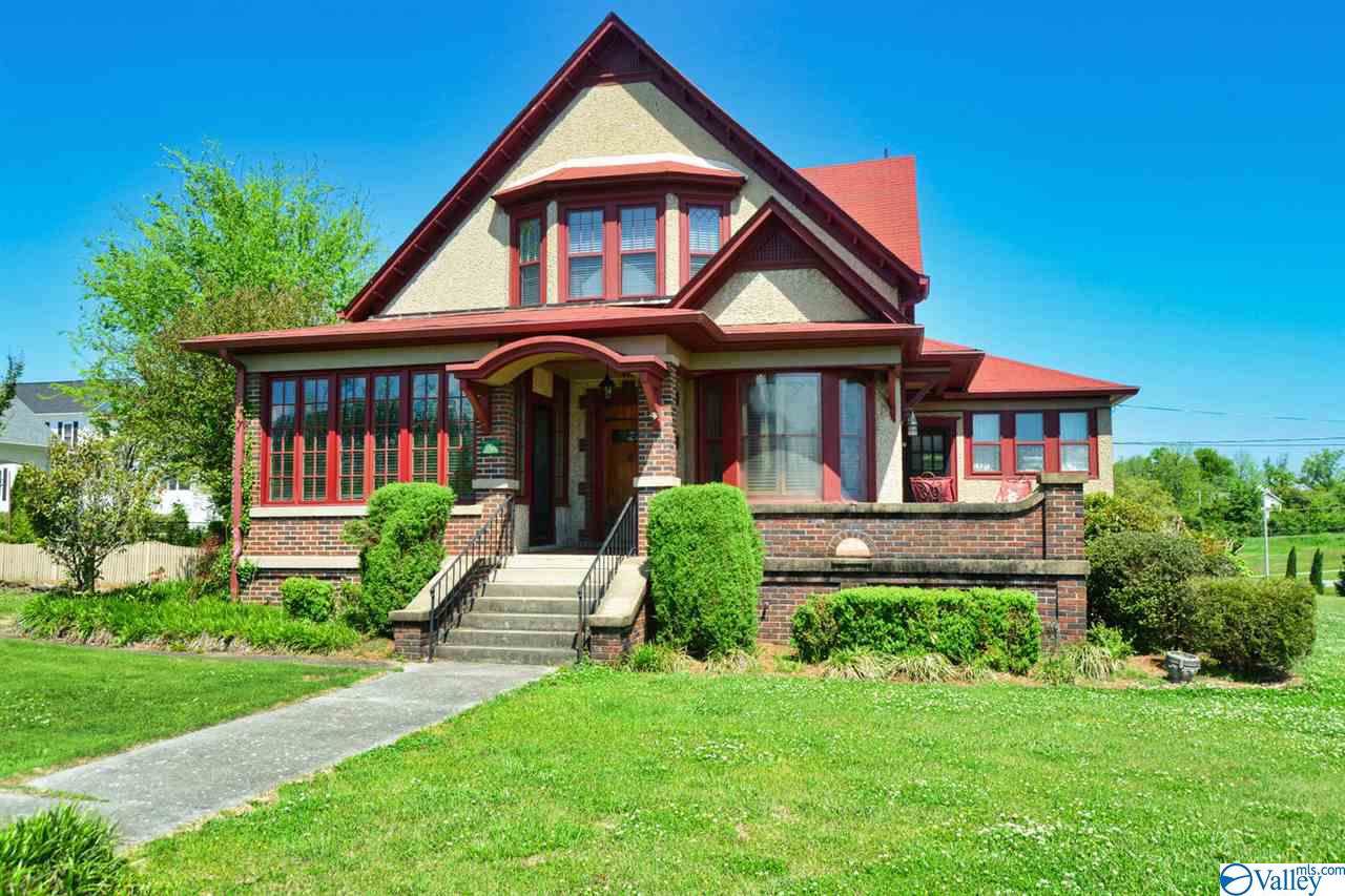 411 5th Street - Photo 1
