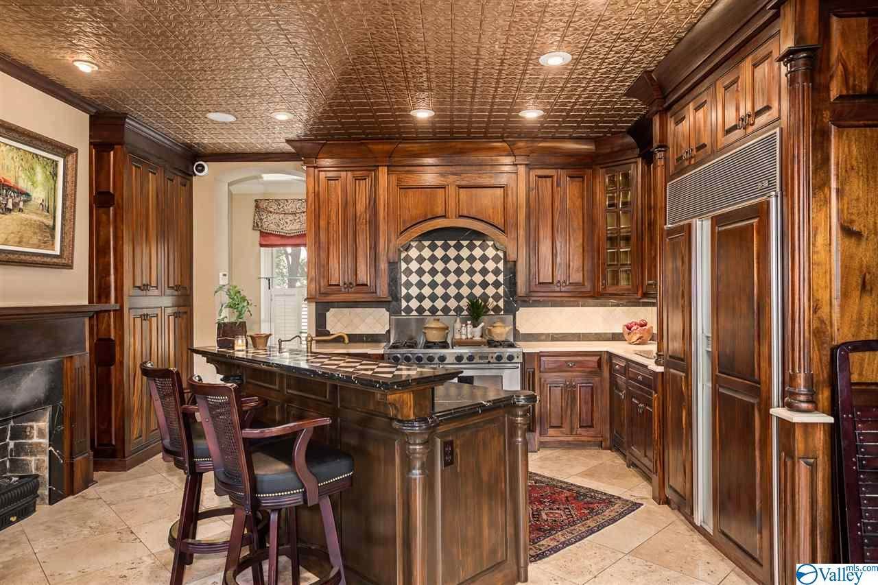 403 Franklin Street - Photo 1