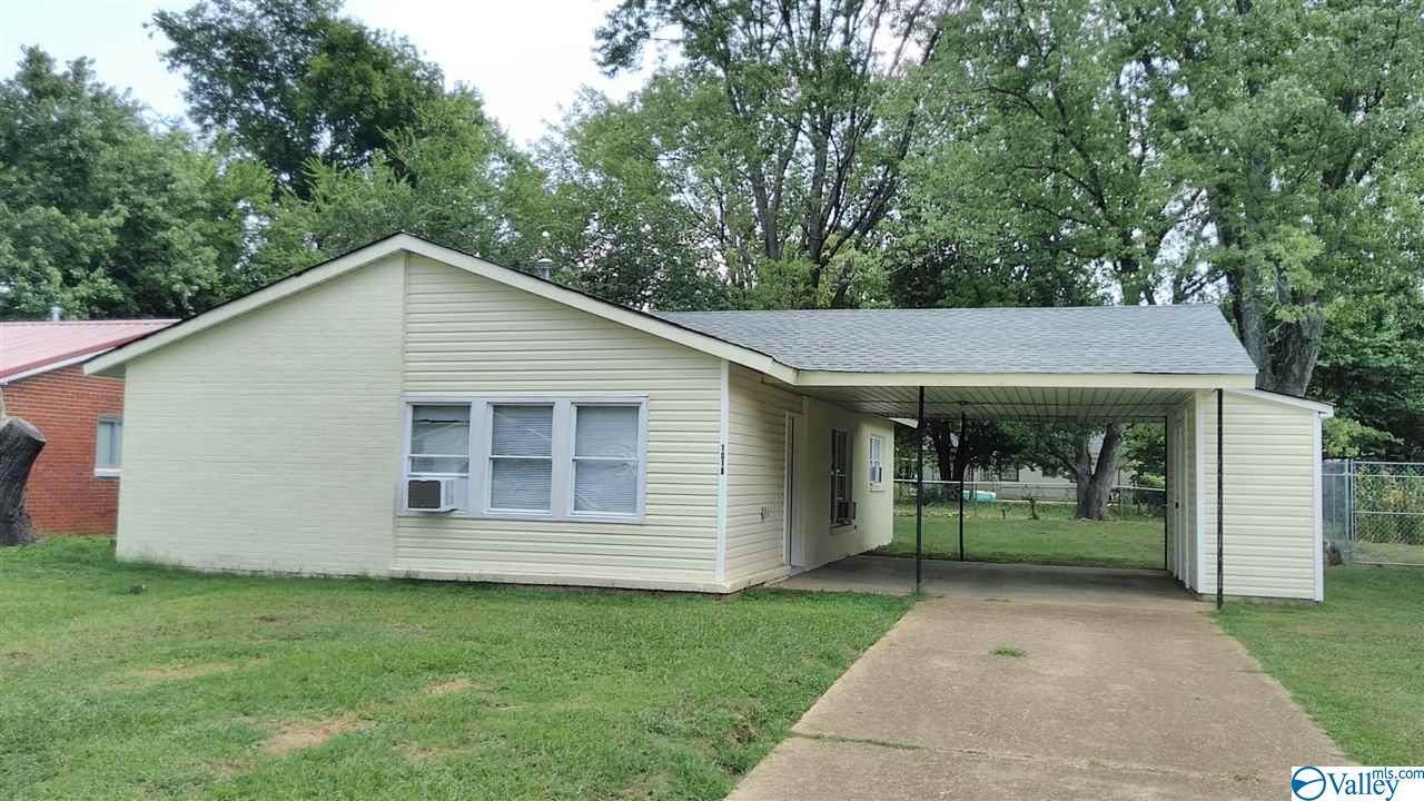 1018 7TH AVENUE - Photo 1