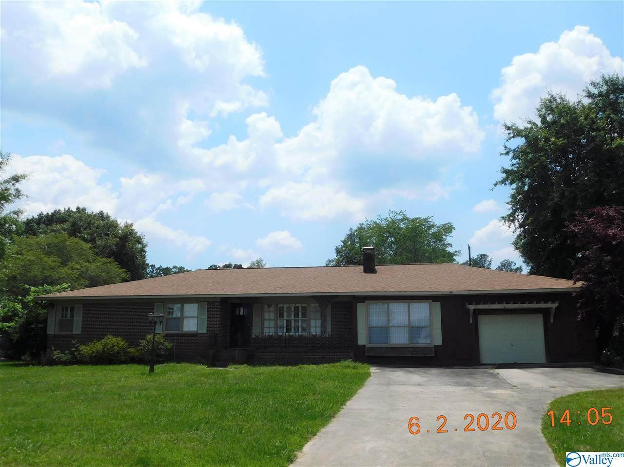 2619 Brindlee Mountain Pkwy - Photo 1