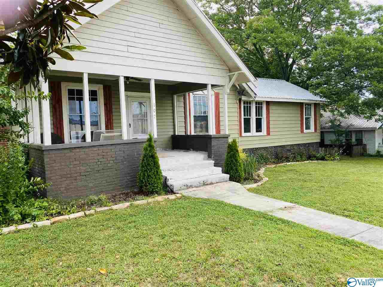 102 North Walnut Street - Photo 1