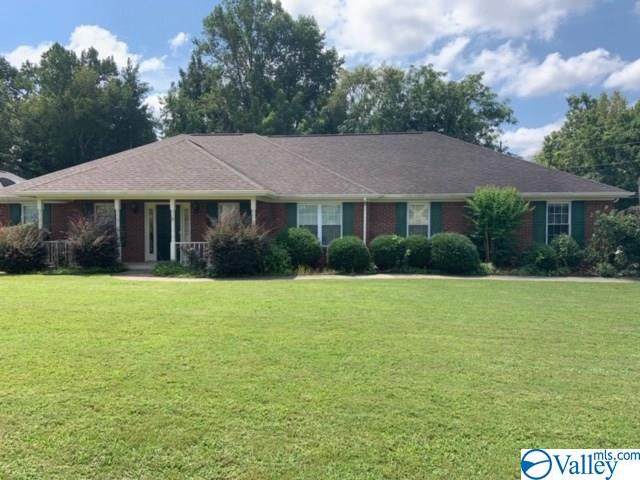 130 Foxridge Drive - Photo 1