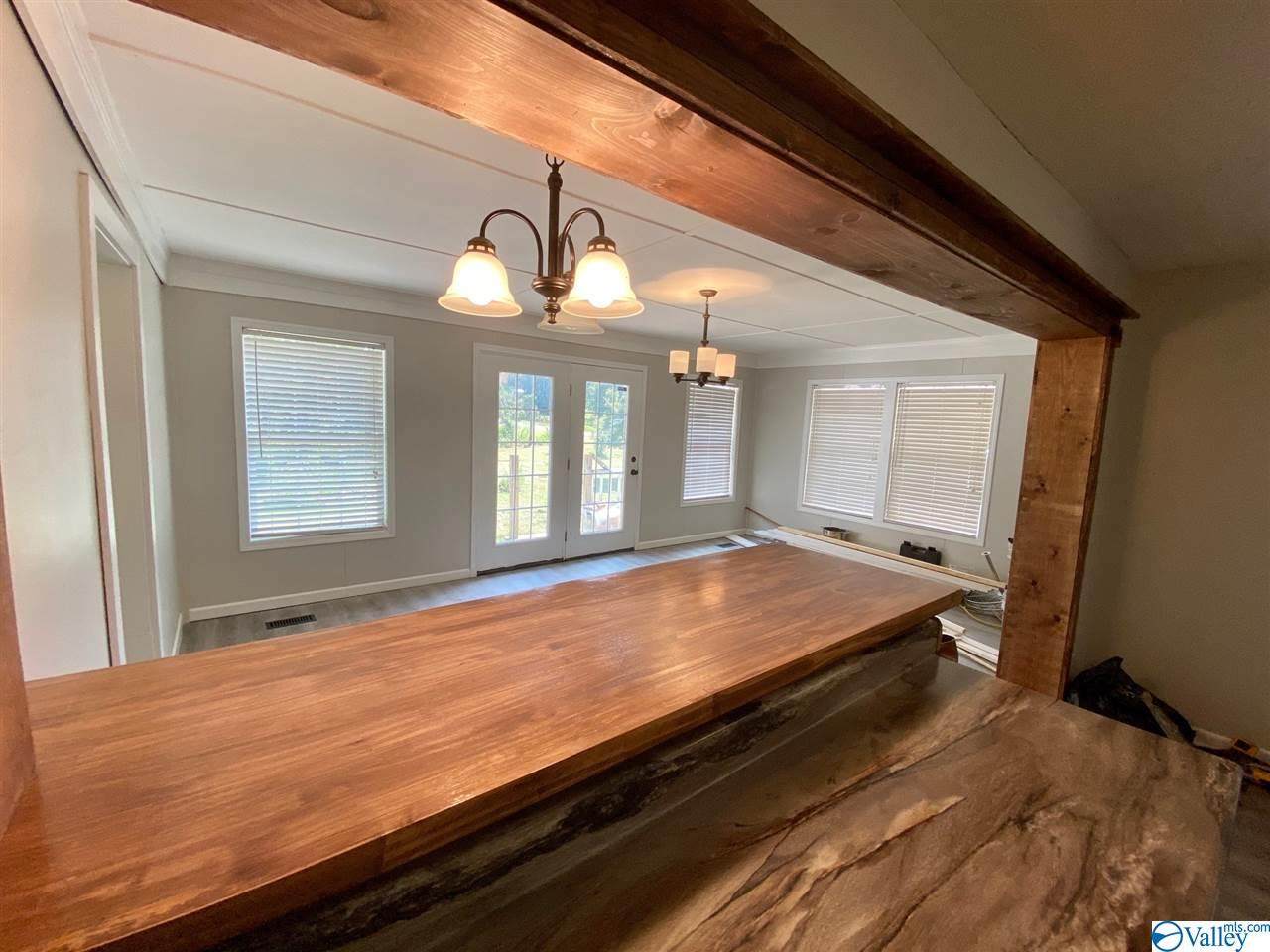 190 Tibbitt Circle - Photo 1