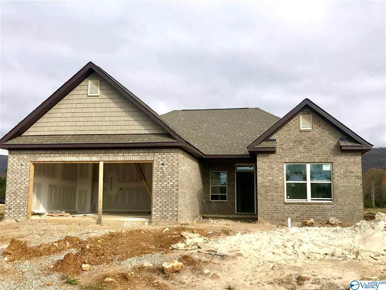 211 Jubilee Circle - Photo 1