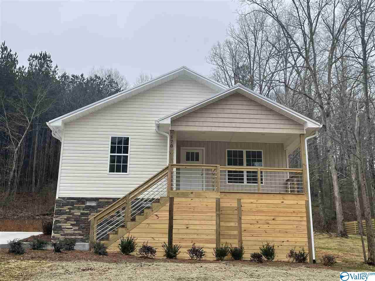 570 County Road 1169 - Photo 1