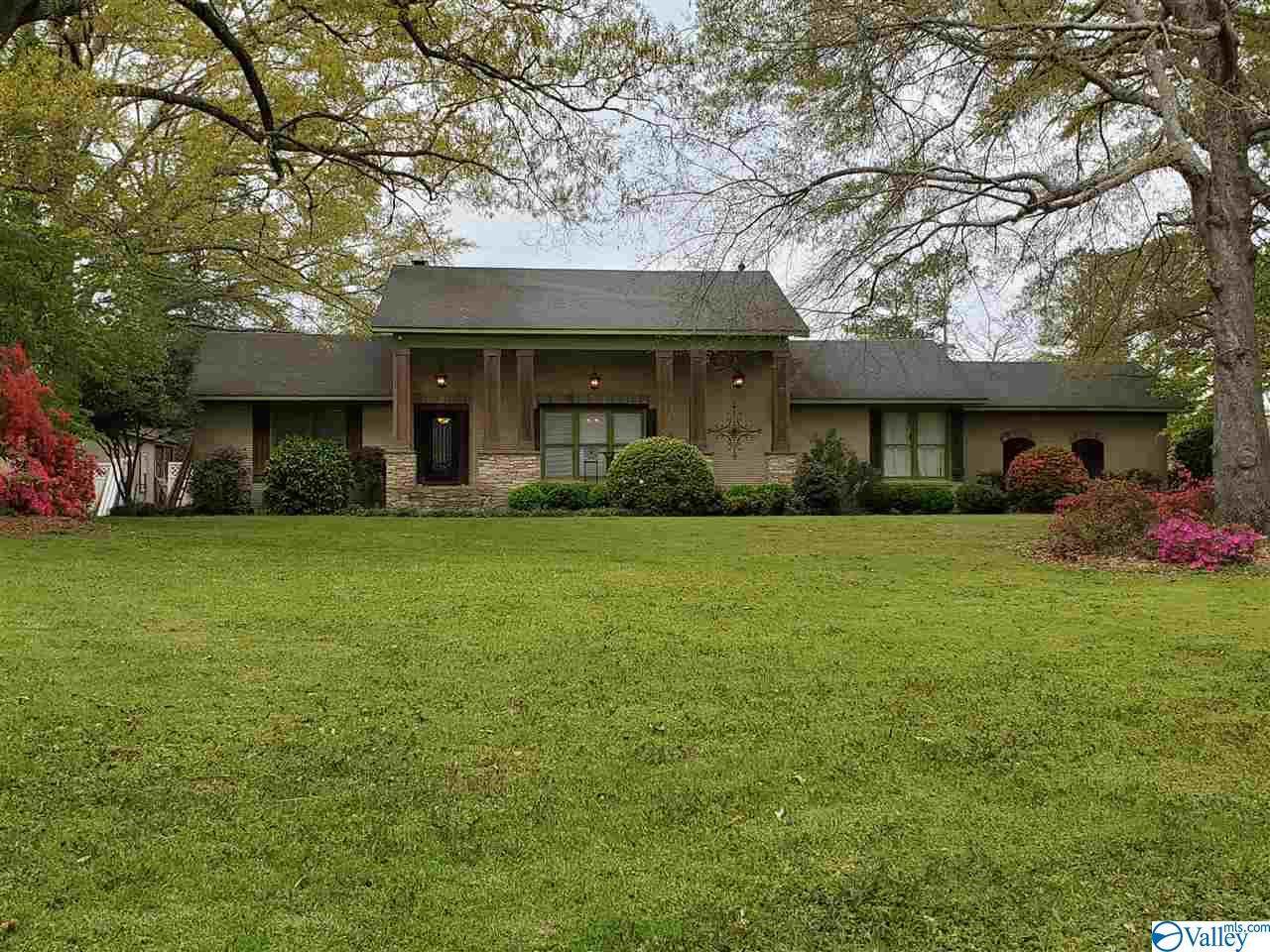 230 Noble Drive - Photo 1