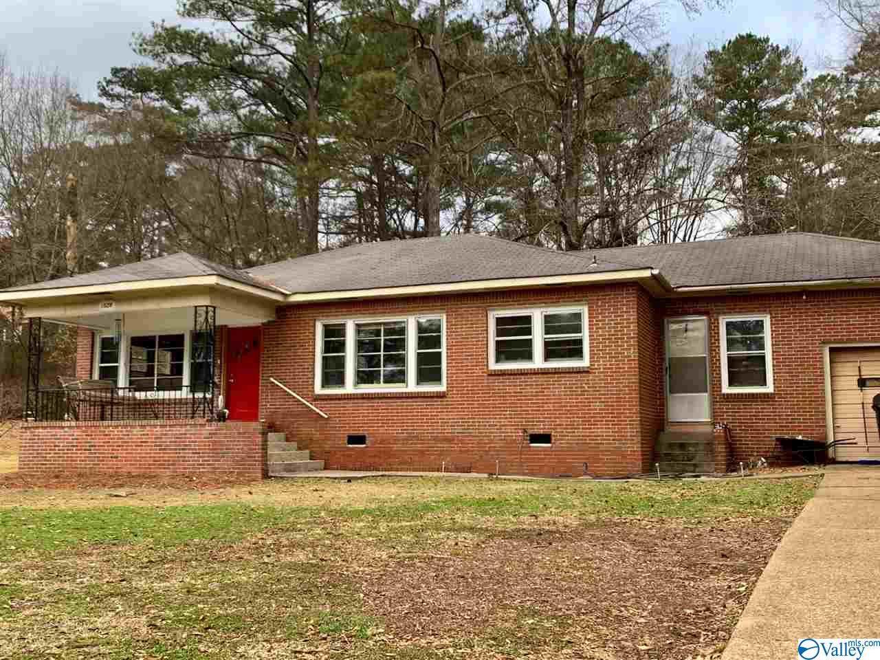 1528 Ewing Avenue - Photo 1