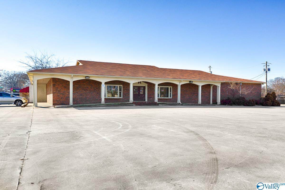 2200 Governors Drive - Photo 1