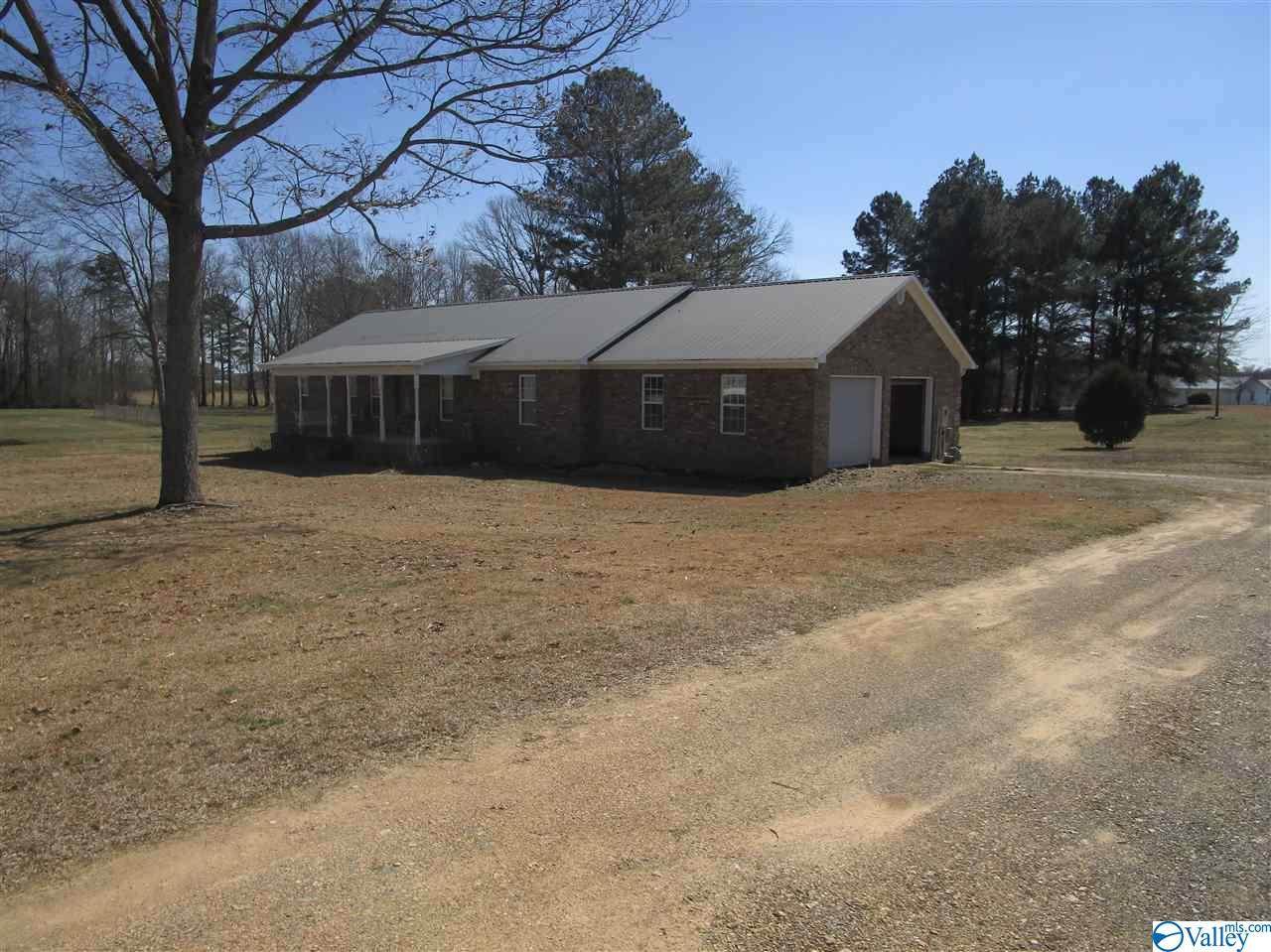 136 County Road 699 - Photo 1