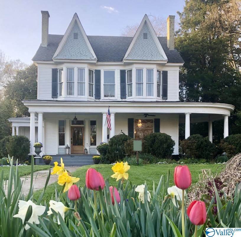511 Holmes Avenue - Photo 1