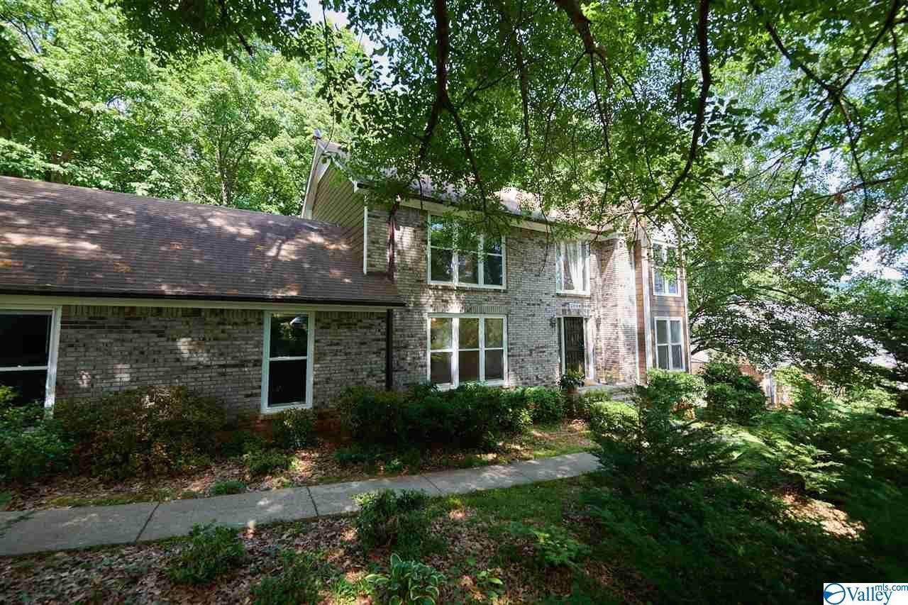 2006 Woodcroft Drive - Photo 1