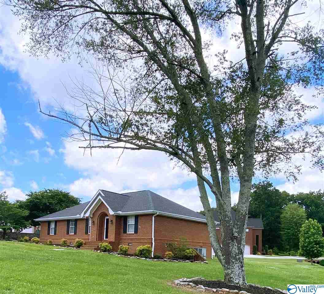 612 Powell Blvd - Photo 1
