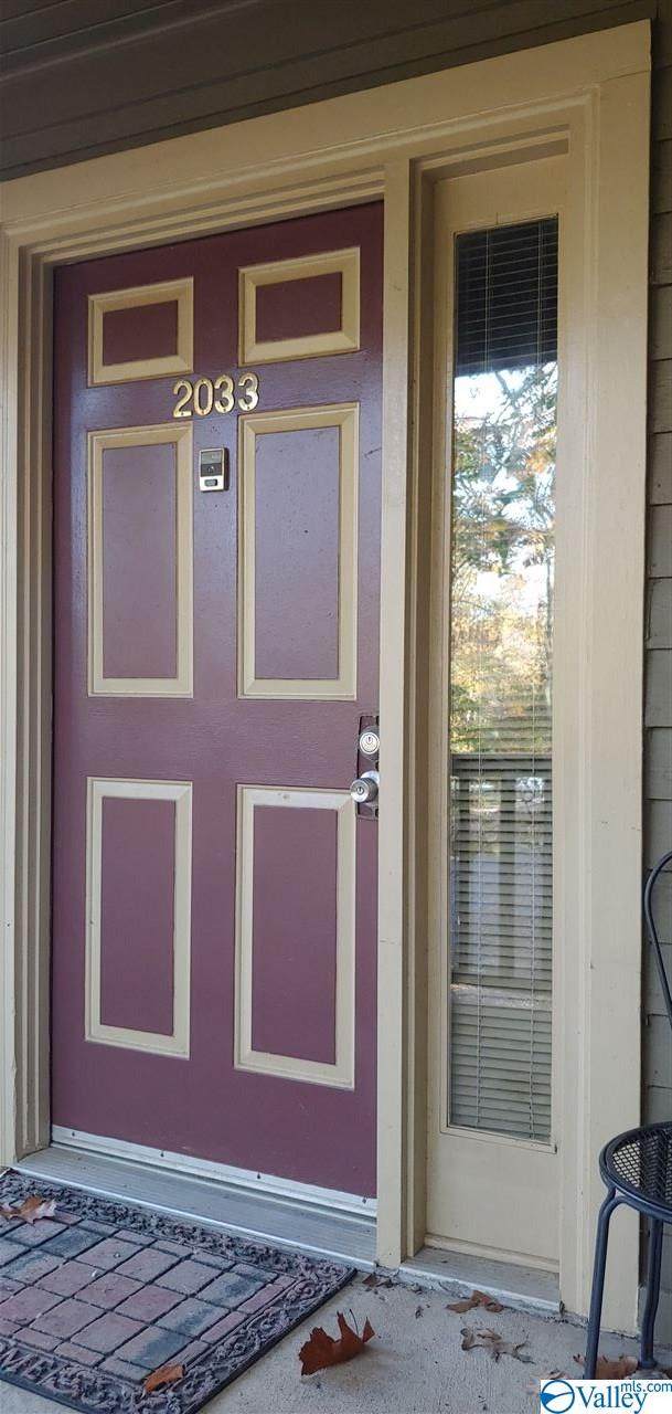 2033 Greenwood Place - Photo 1