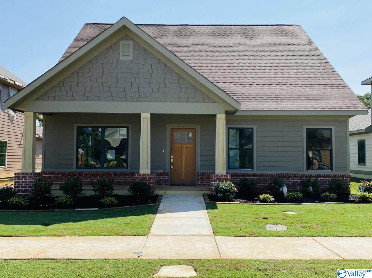 1518 Hammock Street - Photo 1