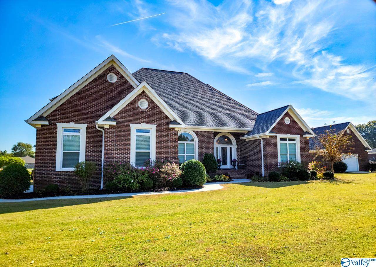 441 Grande Lake Drive - Photo 1
