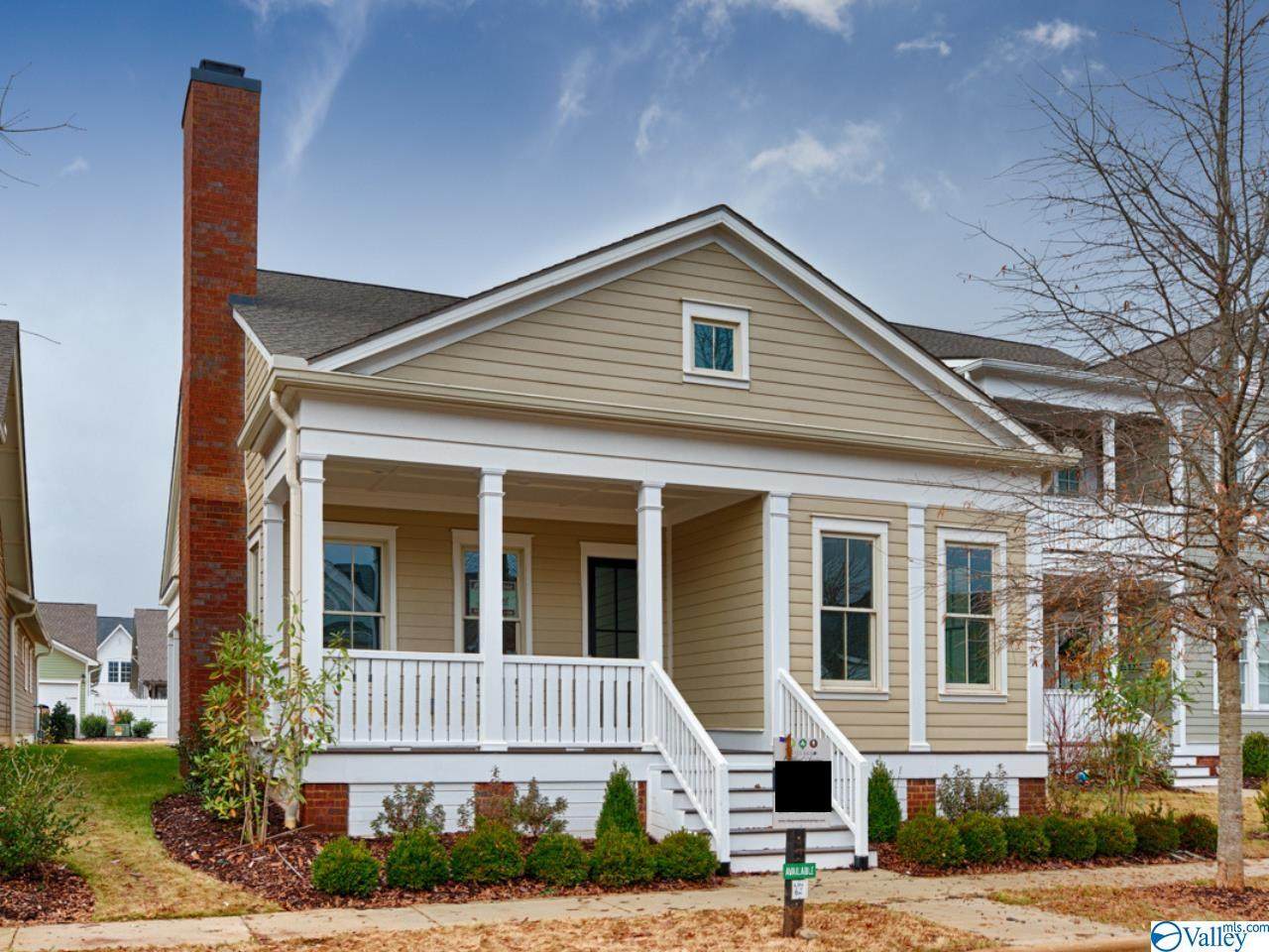 114 Bur Oak Drive - Photo 1
