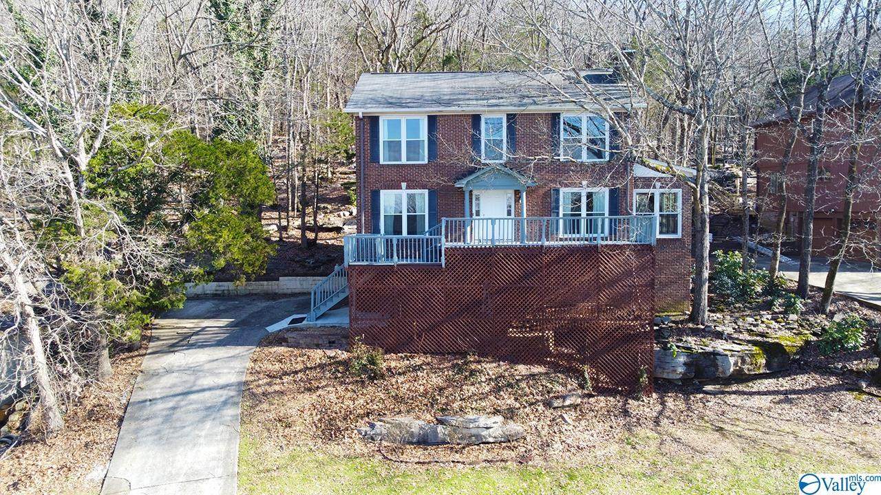 2633 Gawain Road - Photo 1